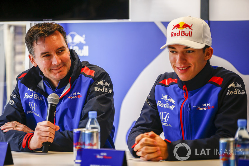 James Key, Technical Director, Scuderia Toro Rosso, with Pierre Gasly, Scuderia Toro Rosso