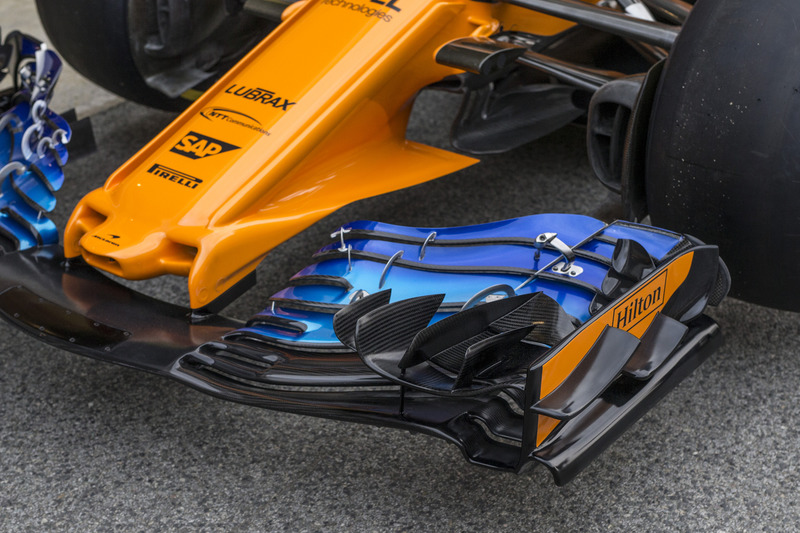 Muso e ala anteriore della McLaren MCL33