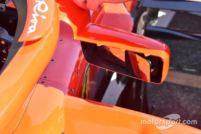 Зеркало на Ferrari SF71H