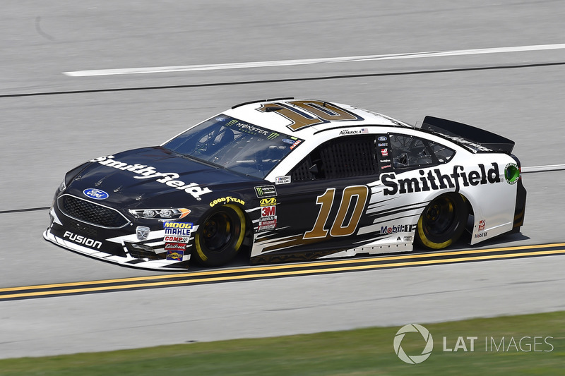 40. Aric Almirola, Stewart-Haas Racing, Ford Fusion Smithfield