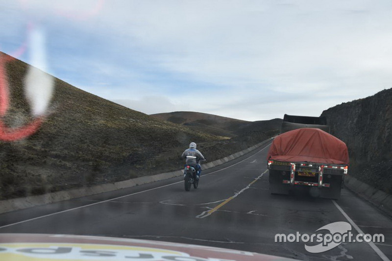 Piloto en la etapa entre Arequipa a La paz
