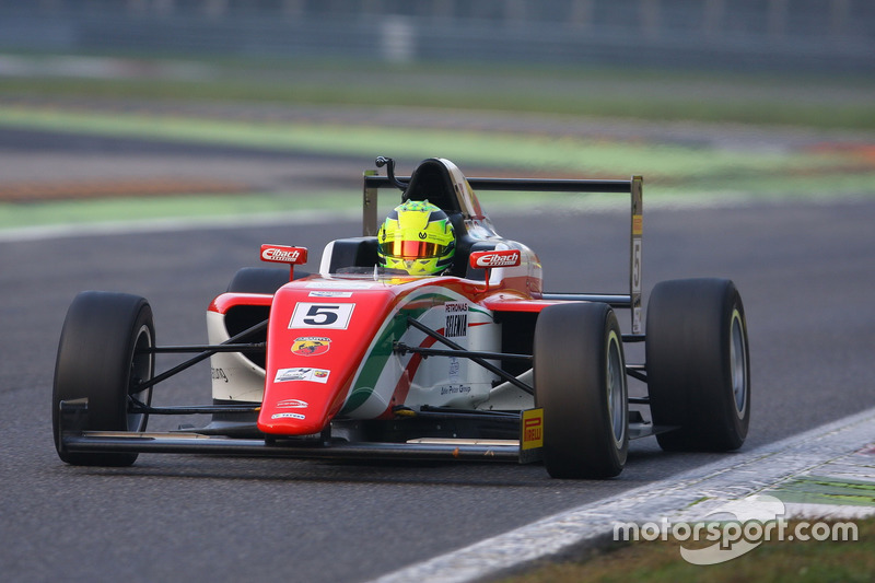 2016 - F4 Italie