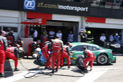 Pit stop per Edoardo Mortara, Audi Sport Team Abt Sportsline, Audi RS 5 DTM