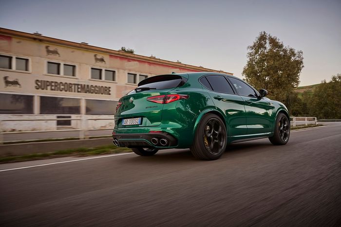 Alfa Romeo Stelvio Q 100° Anniversario