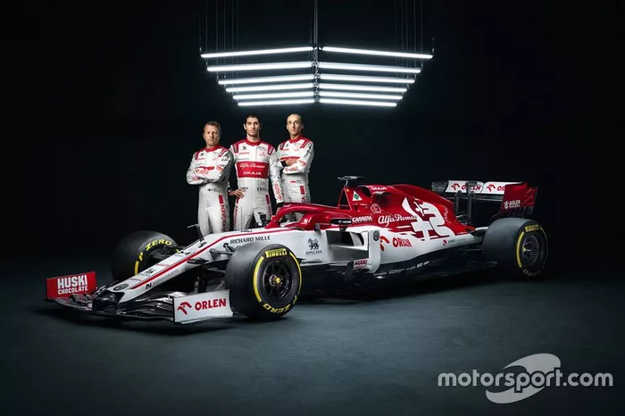 Kimi Raikkonen, Antonio Giovinazzi, Robert Kubica, Alfa Romeo Racing C39
