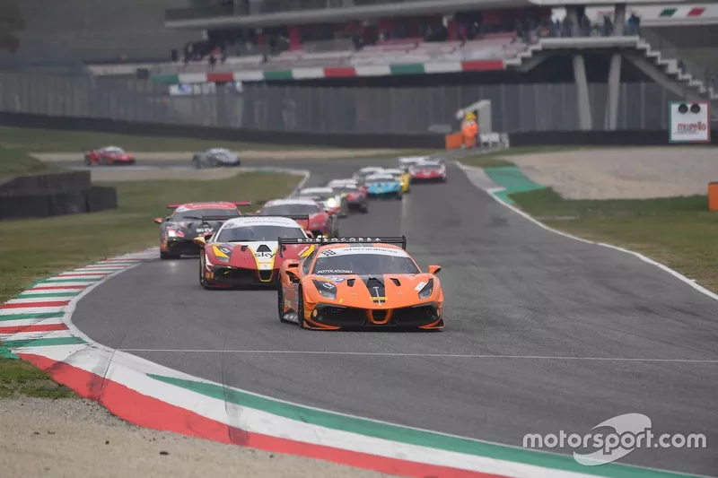 La partenza della Finale Mondiale del Trofeo Pirelli