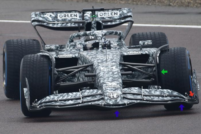 Detalle frontal del Alfa Romeo C42