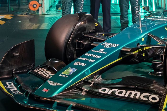 Presentación Aston Martin Racing AMR22 detalles