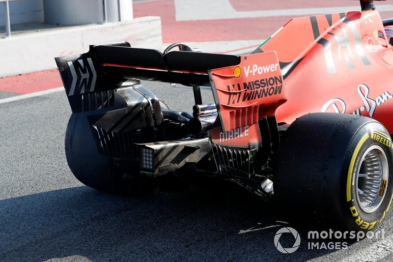 Ferrari SF90 rear end