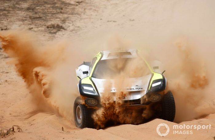 Mikaela Ahlin-Kottulinsky, Kevin Hansen, JBXE Extreme-E Team 