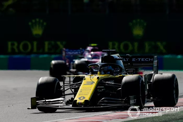 Daniel Ricciardo, Renault F1 Team R.S.19, Lance Stroll, Racing Point RP19