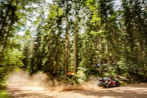 Takamoto Katsuta, Toyota Gazoo Racing WRT, Kalle Rovanperä, Jonne Halttunen, Toyota Gazoo Racing WRT Toyota GR Yaris Rally1