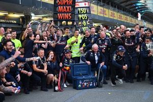 Max Verstappen, Red Bull Racing, Yuki Tsunoda, Red Bull Racing Team, Dr Helmut Marko, Team Consultant, Red Bull Racing