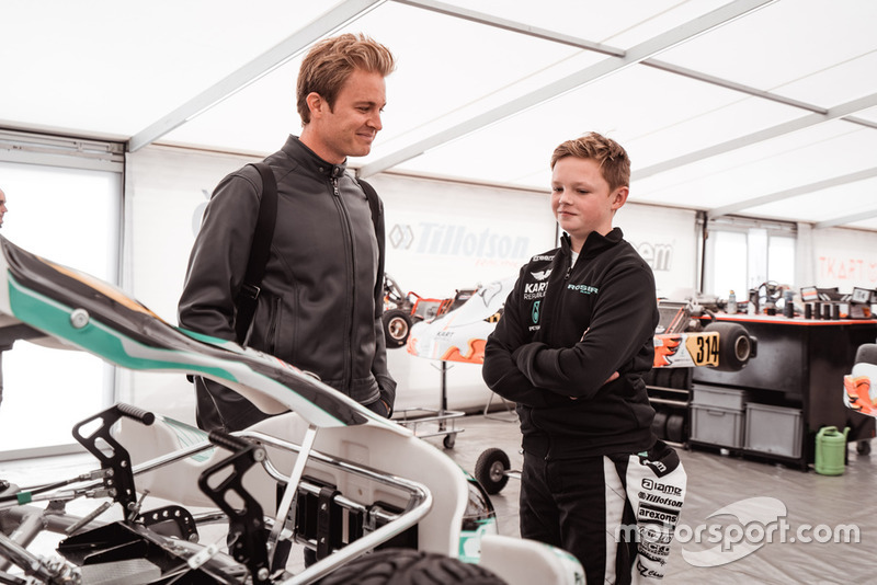 Nico Rosberg and Taylor Barnard