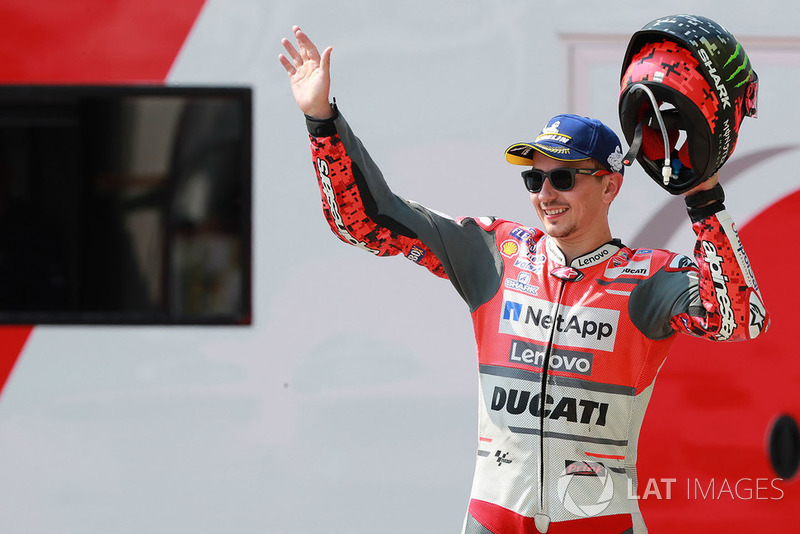 Podio: il secondo classificato Jorge Lorenzo, Ducati Team