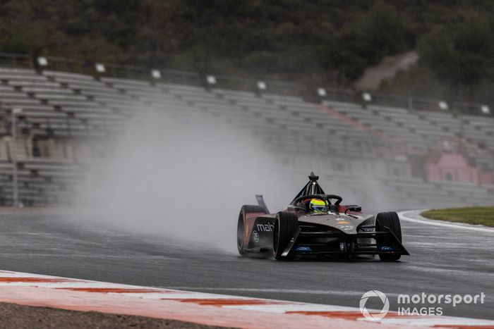 Oliver Rowland, Mahindra Racing