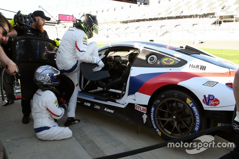 #24 BMW Team RLL BMW M8 GTE, GTLM: Chaz Mostert, Alex Zanardi