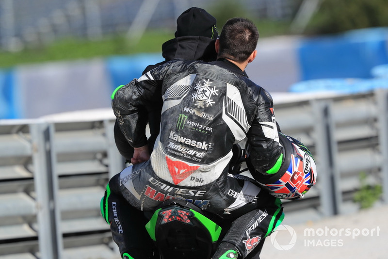 Leon Haslam, Kawasaki Racing after crash