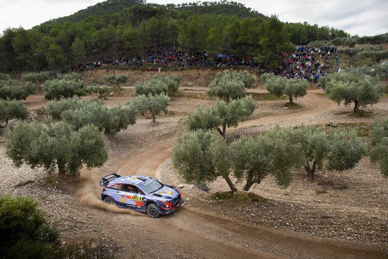 Thierry Neuville, Nicolas Gilsoul, Hyundai Motorsport Hyundai i20 Coupe WRC