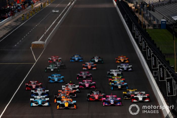 Green Flag, Felix Rosenqvist, Arrow McLaren SP Chevrolet