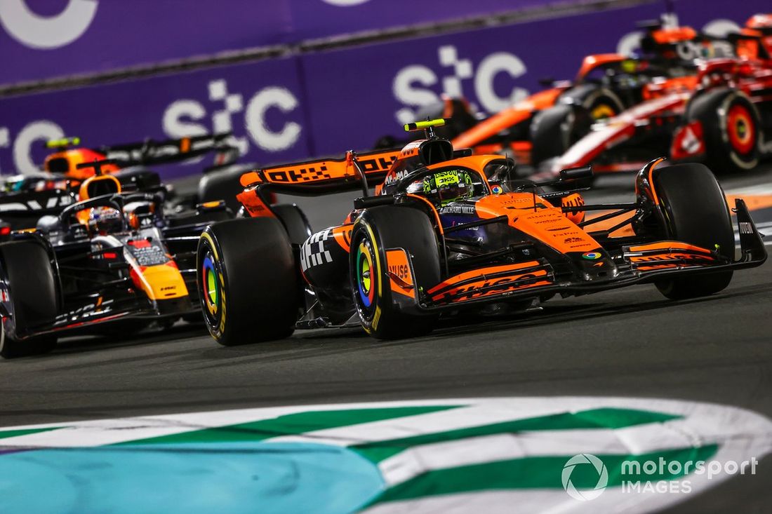 Lando Norris, McLaren MCL38 