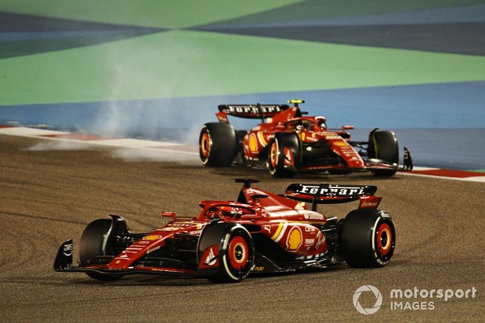 Charles Leclerc, Ferrari SF-24 y Carlos Sainz, Ferrari SF-24 