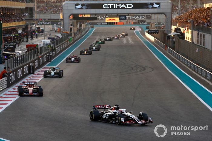 Kevin Magnussen, Haas VF-24, Charles Leclerc, Ferrari SF-24, Lance Stroll, Aston Martin AMR24