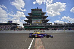 Winnaar Alexander Rossi, Herta - Andretti Autosport Honda