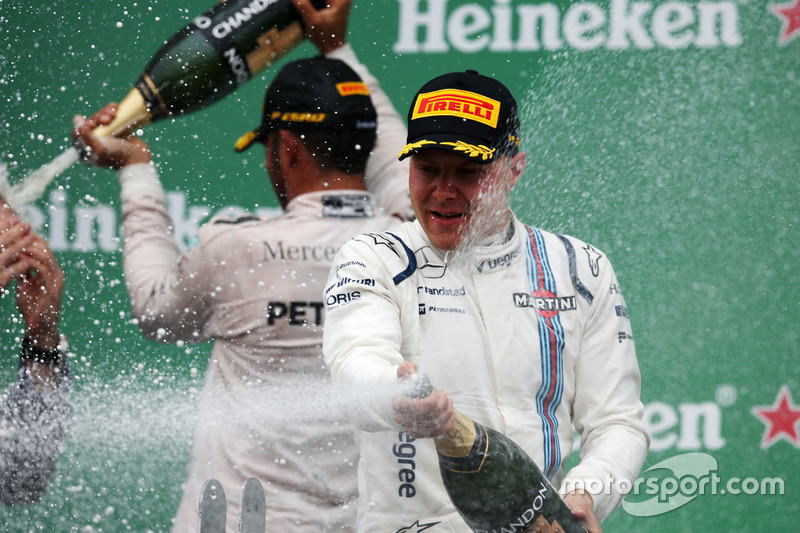 Valtteri Bottas, Williams celebrates his third position on the podium
