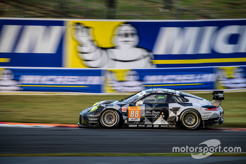 5. LMGTE Am: #88 Porsche 911 RSR: Khaled Al Qubaisi, David Heinemeier Hansson, Patrick Long