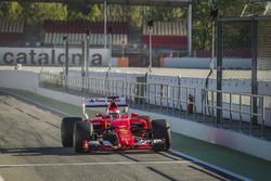 Kimi Raikkonen, Ferrari with 2017 Pirelli tyres