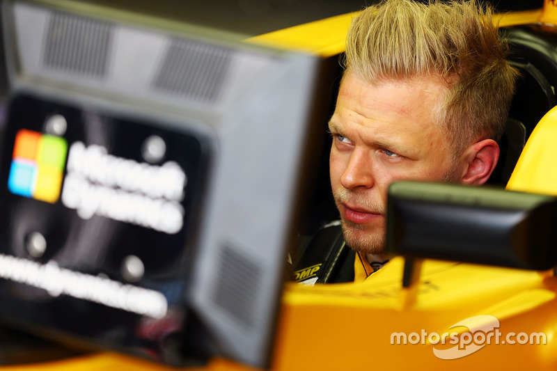 Kevin Magnussen e seu cabelo