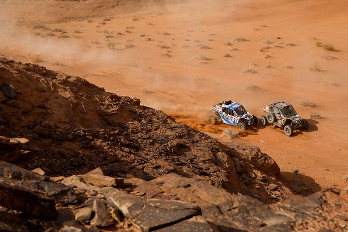 #430 Team Casteu Trophy Brp: Adrien Choblet, Laurent Magat, #415 Pedrega Team Can-Am: Gerard Farres, Toni Vingut