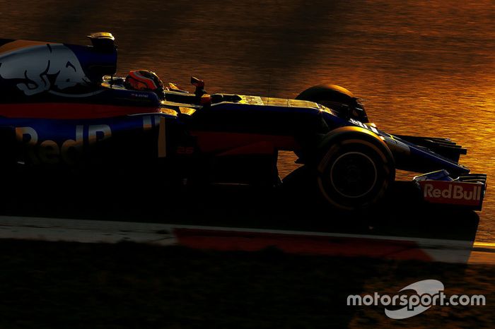 Daniil Kvyat, Scuderia Toro Rosso STR12