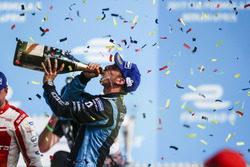 Sébastien Buemi, Renault e.Dams, sprays the champagne on the podium