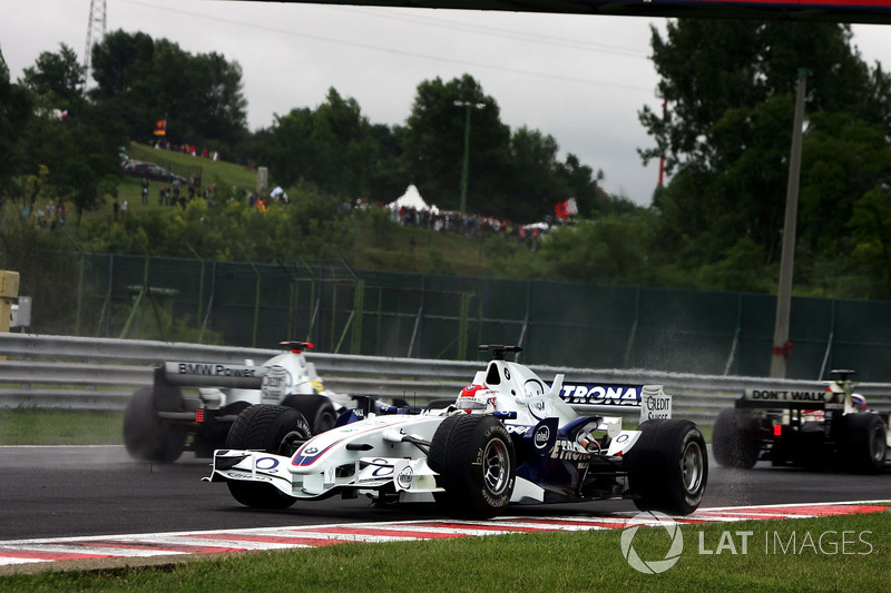 Robert Kubica, BMW Sauber F1.06 spin atıyor
