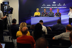 Soldan sağa: Nico Hulkenberg, Renault Sport F1 Team, Romain Grosjean, Haas F1, Fernando Alonso, McLa