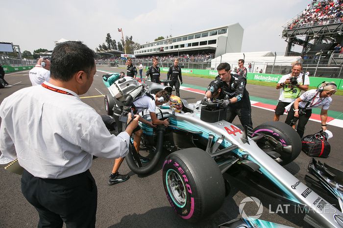 Lewis Hamilton, Mercedes AMG F1 W08