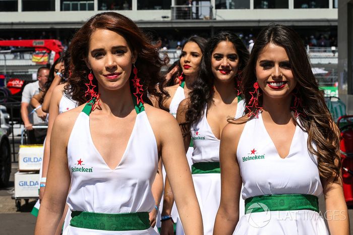 Chicas de la parrilla