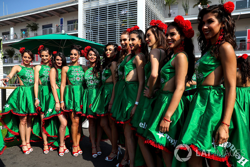 Chicas de la parrilla