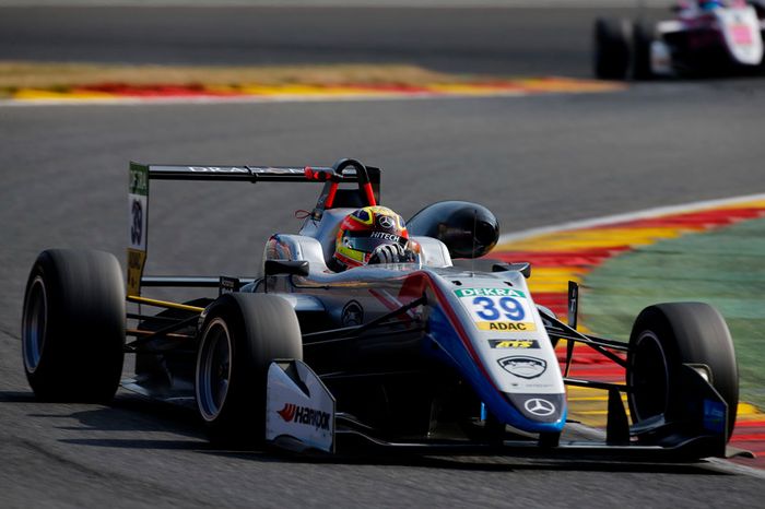 Alex Palou, Hitech Bullfrog GP Dallara F317 - Mercedes-Benz