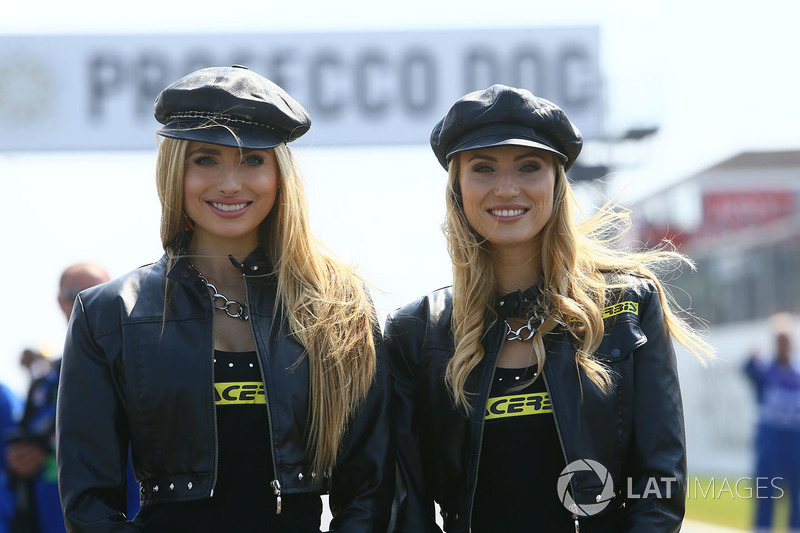 Grid girl