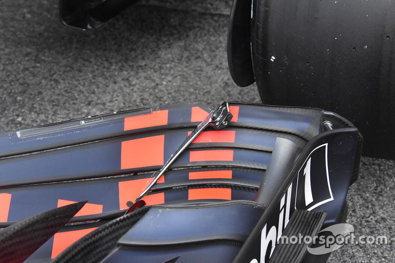 Переднє крило Red Bull Racing RB14
