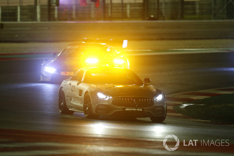 Safety car