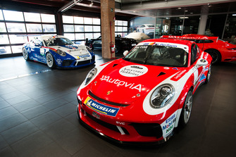 Le Porsche GT3 Cup di Francesco De Luca e Giovanni Berton, AB Racing, con le livree storiche