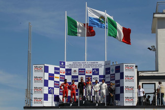 Podio gara 1, (Baruch-Green (Audi Sport Italia,Audi R8 LMS-GT3 #7), Rugolo-Gai (Scuderia Baldini 27,Ferrari 488-GT3 #27), Comandini-Spengler (BMW Padova Team,BMW M5-GT3 #15)