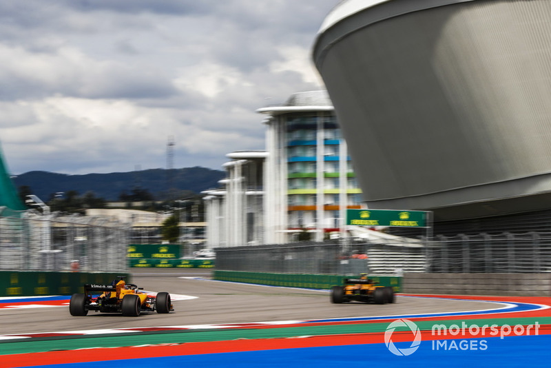 Стоффель Вандорн и Ландо Норрис, McLaren MCL33