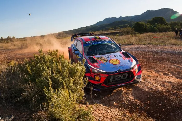 Thierry Neuville, Nicolas Gilsoul, Hyundai Motorsport Hyundai i20 Coupe WRC