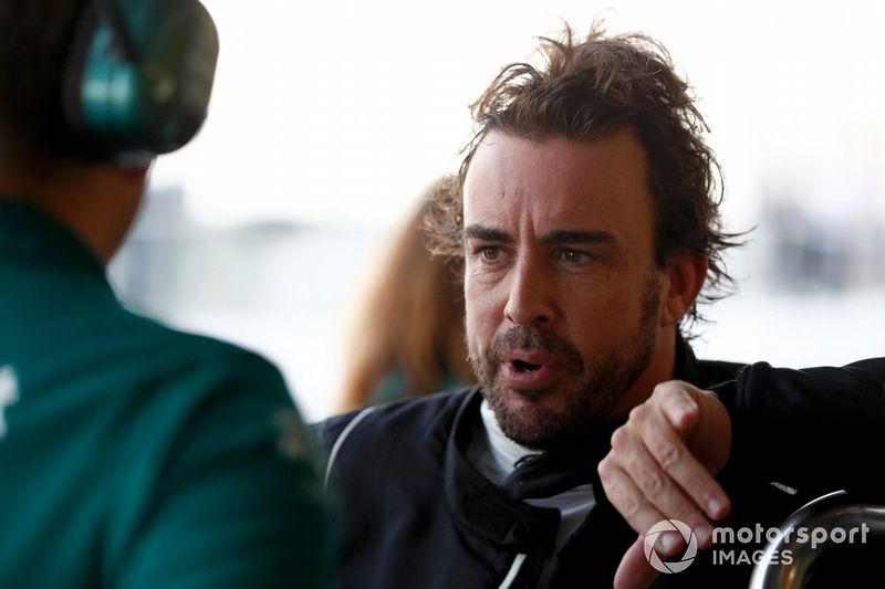 Fernando Alonso, Aston Martin