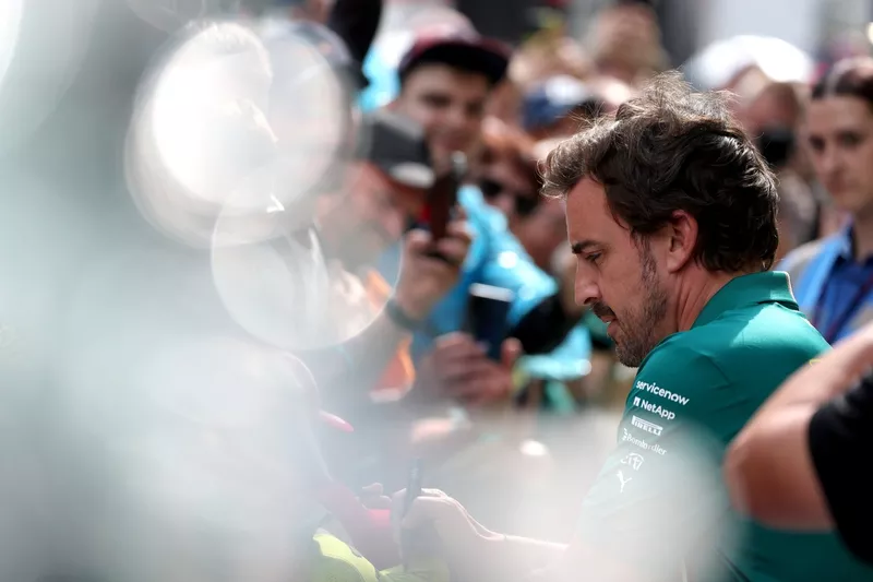 Fernando Alonso, Aston Martin Racing